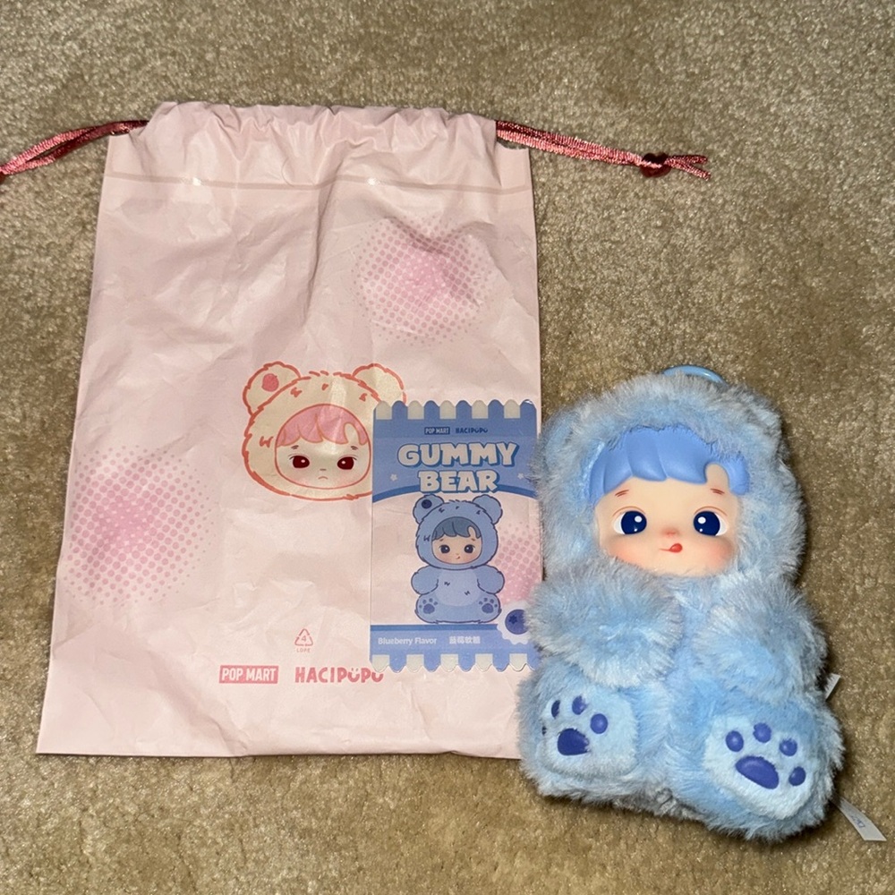 Pop Mart Blue Gummy Bear Plush BLUEBERRY FLAVOR